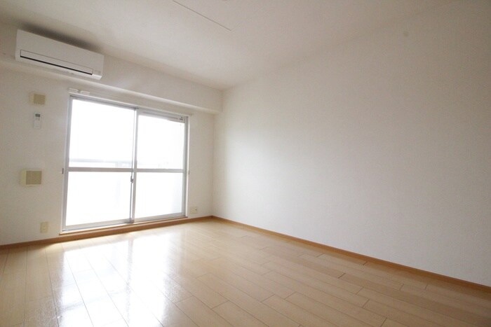 エスト・コリーヌの物件内観写真