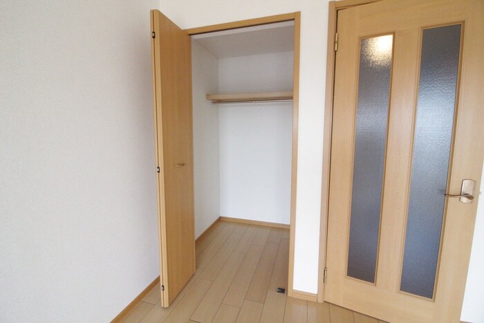 エスト・コリーヌの物件内観写真