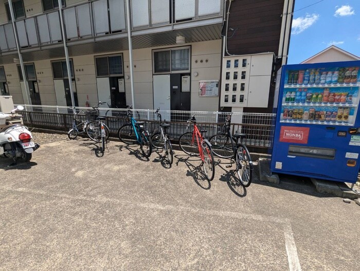 ロフティ若林Bの物件外観写真