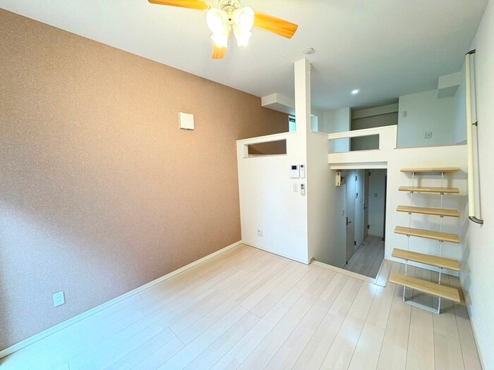 ラ・フォーレ東照宮の物件内観写真