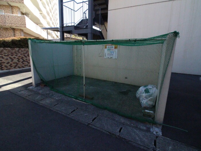 コーポラス中倉の物件外観写真