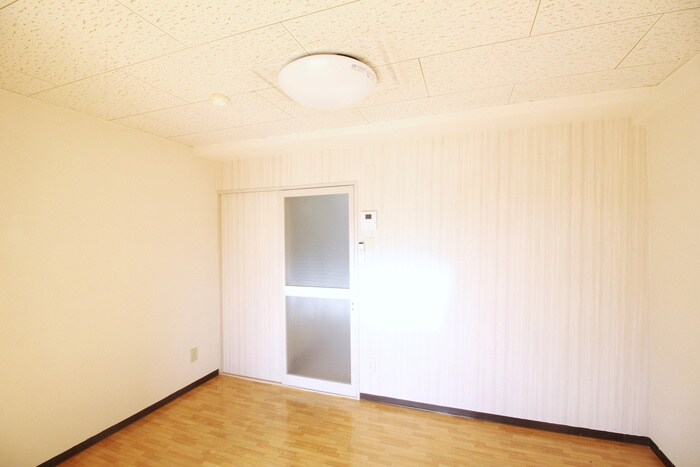 コーポラス中倉の物件内観写真