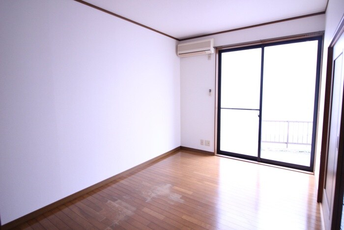 サンライズおやまの物件内観写真