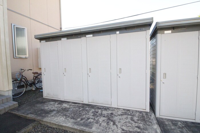 グランドゥールⅥの物件外観写真