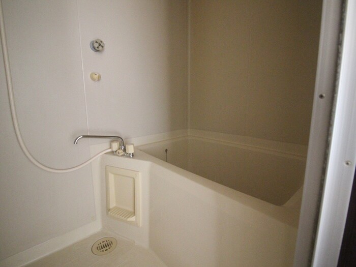 ロイヤルメゾンCの物件内観写真