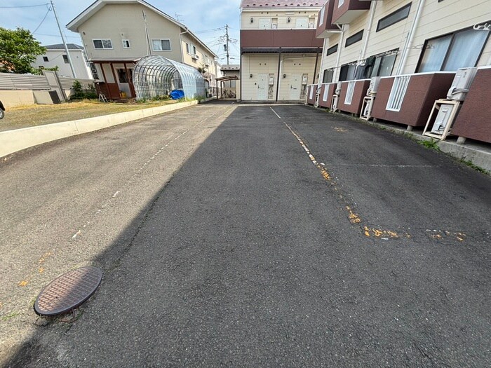 ロフティ栄の物件外観写真