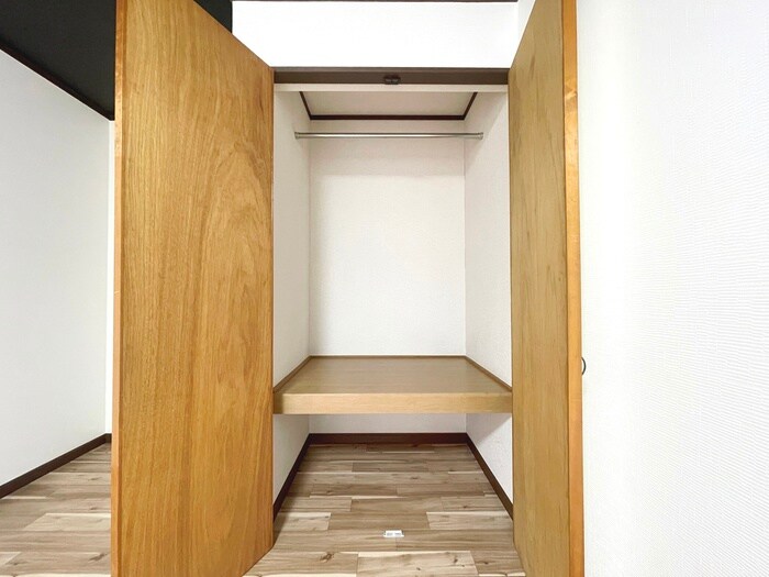 シャンテ小松島の物件内観写真