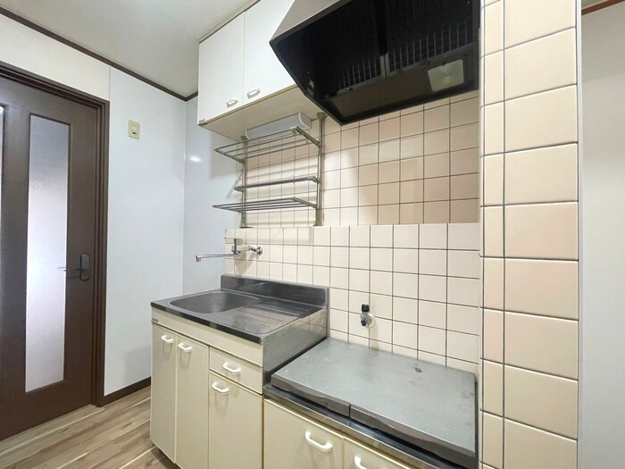 シャンテ小松島の物件内観写真