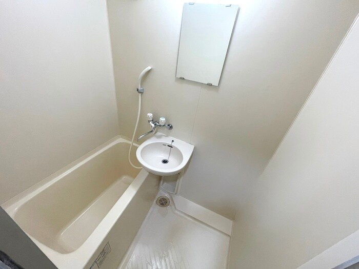 シャンテ小松島の物件内観写真