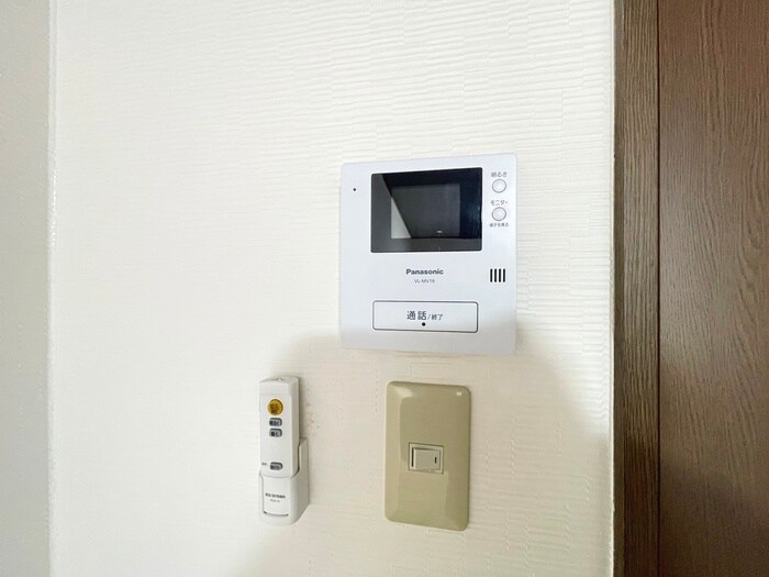 シャンテ小松島の物件内観写真