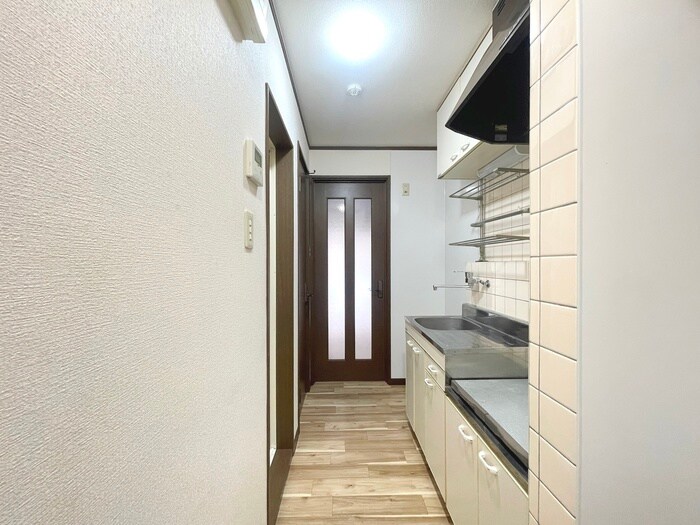 シャンテ小松島の物件内観写真