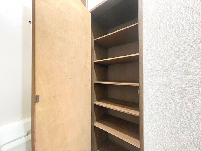 シャンテ小松島の物件内観写真