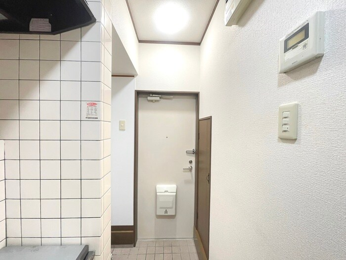 シャンテ小松島の物件内観写真