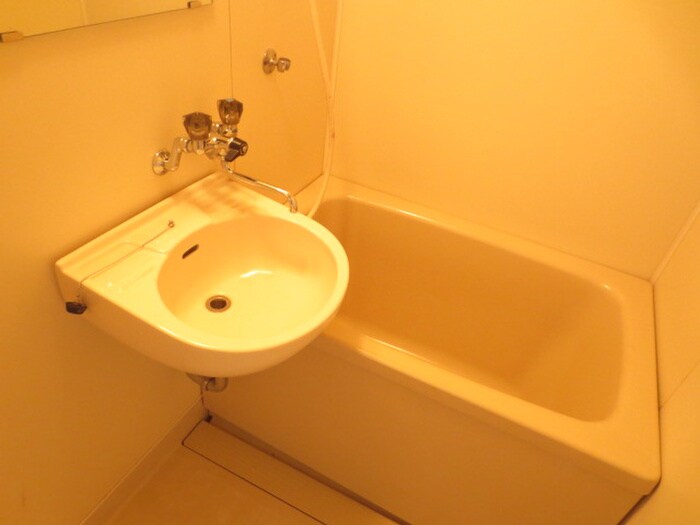 コ－ポ東勝山の物件内観写真