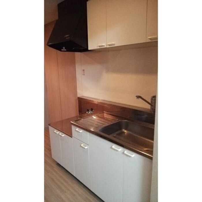 サンクレスト泉中央の物件内観写真