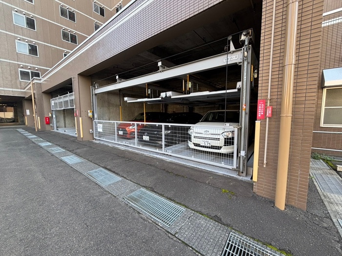 ＹＳＫコーポ卸町の物件外観写真