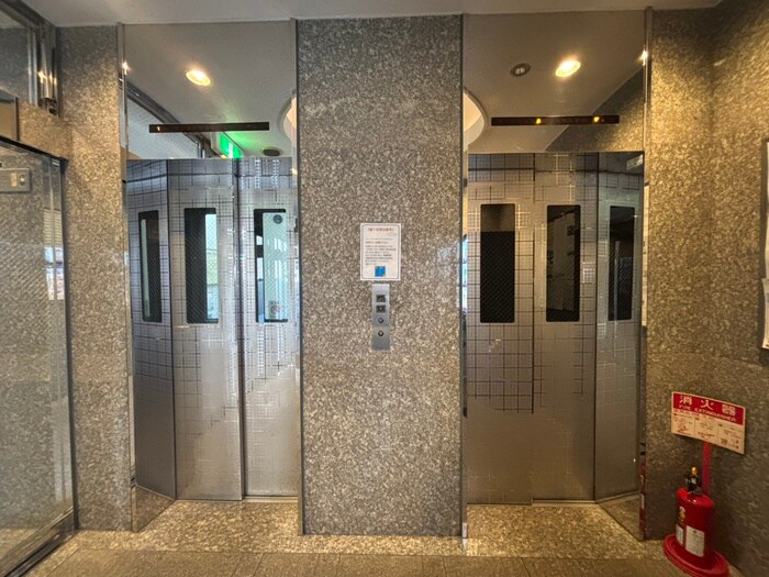 ＹＳＫコーポ卸町の物件外観写真