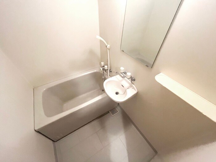 ＹＳＫコーポ卸町の物件内観写真