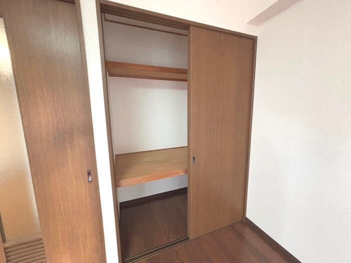 ＹＳＫコーポ卸町の物件内観写真