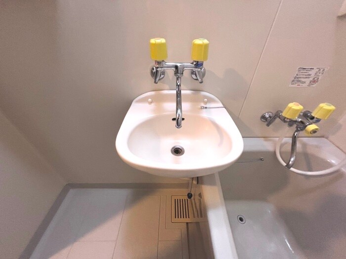 ＹＳＫコーポ卸町の物件内観写真