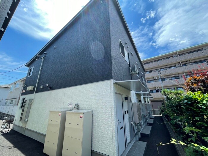 サムズアップⅠの物件外観写真