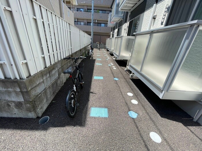 サムズアップⅠの物件外観写真