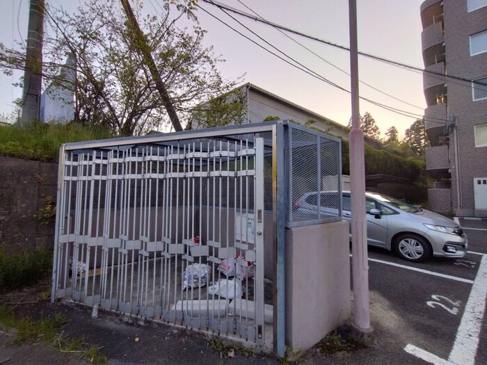 アルバ市名坂の物件外観写真