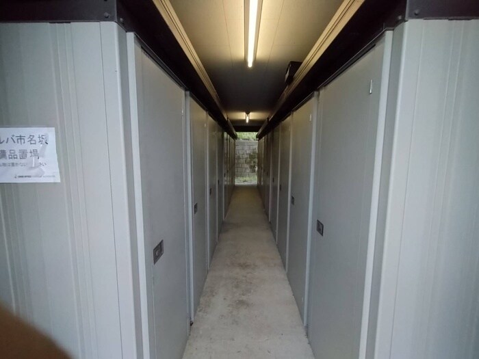 アルバ市名坂の物件外観写真