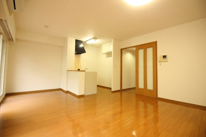 アルバ市名坂の物件内観写真