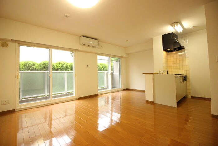 アルバ市名坂の物件内観写真