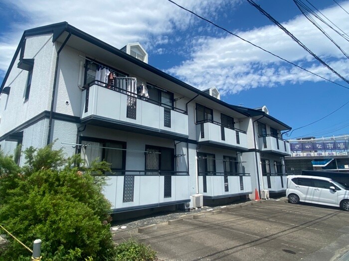 熱田ハイツの物件外観写真