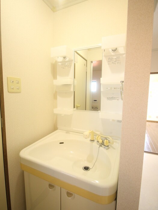 熱田ハイツの物件内観写真