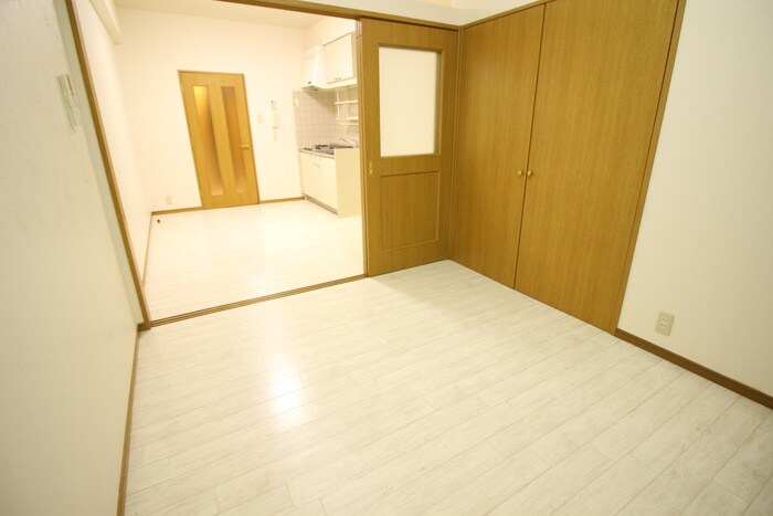 グラニットビルの物件内観写真