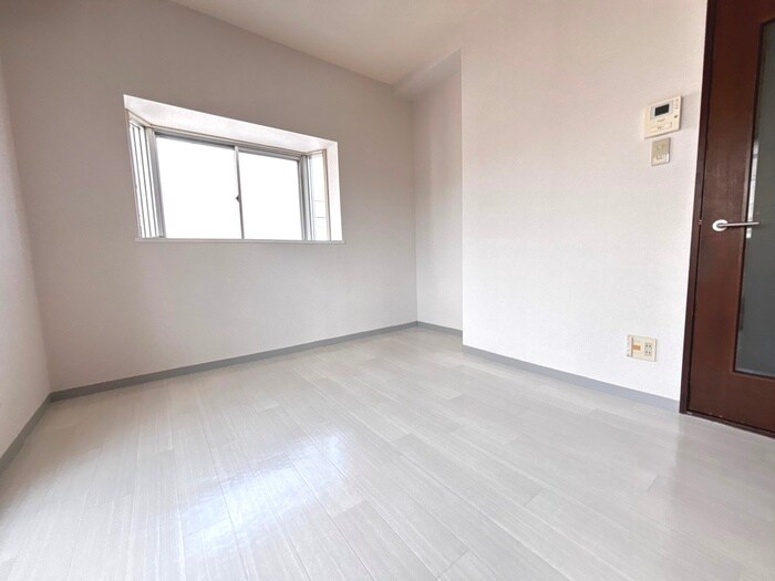 ロイヤルヒルズ成田町の物件内観写真