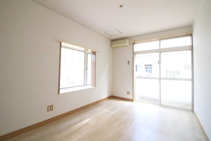 ホワイトキャッスル１１番館の物件内観写真