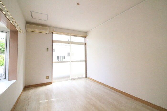 ホワイトキャッスル１１番館の物件内観写真