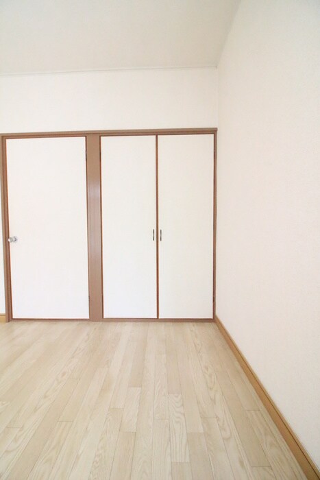 ホワイトキャッスル１１番館の物件内観写真