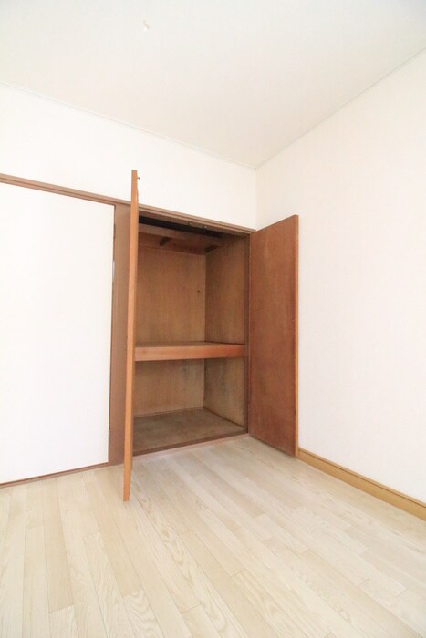 ホワイトキャッスル１１番館の物件内観写真