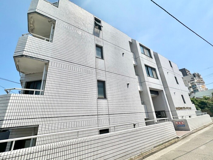 仙台堤町ﾛﾝｸﾞﾋﾞｰﾁﾏﾝｼｮﾝの物件外観写真