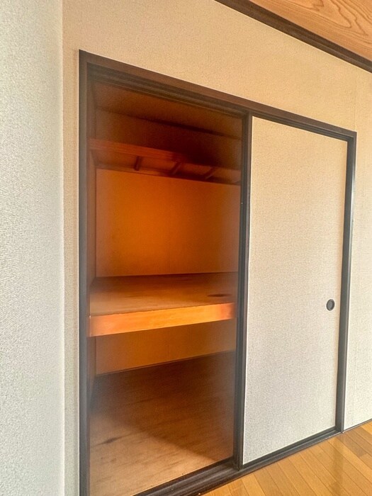 シャトルサトーの物件内観写真