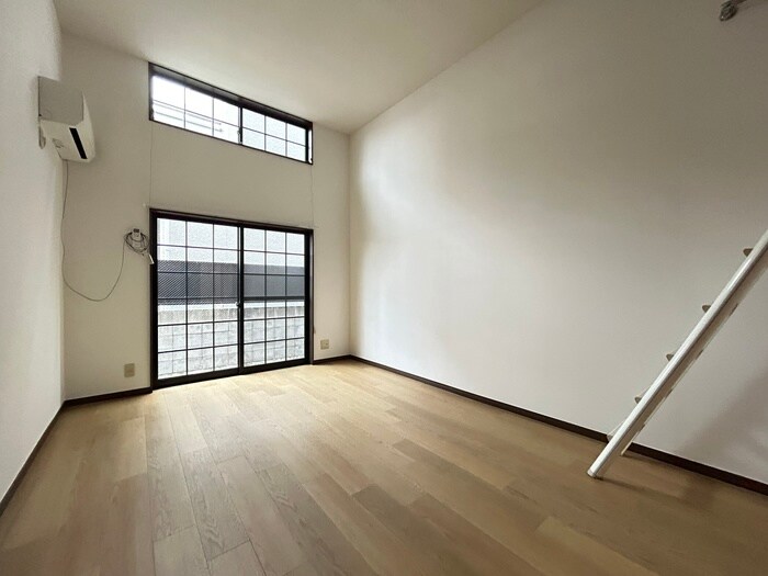 ホワイトキャッスル鈴雄Ａ棟の物件内観写真