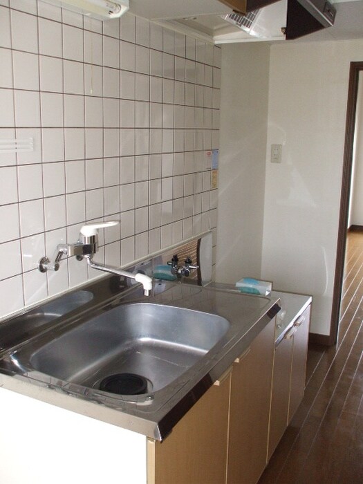 アヴァンセ富沢南五番館の物件内観写真