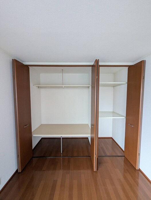 コーポスズキ中倉の物件内観写真