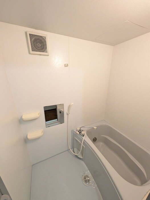 コーポスズキ中倉の物件内観写真