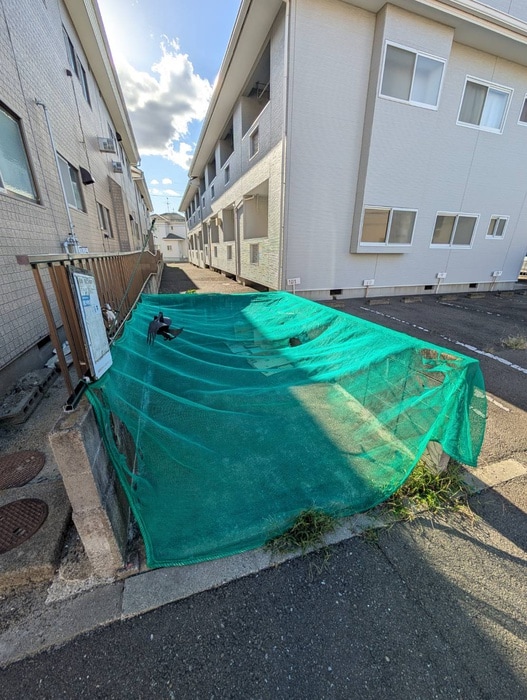 出花レジデンス郷家A棟の物件外観写真