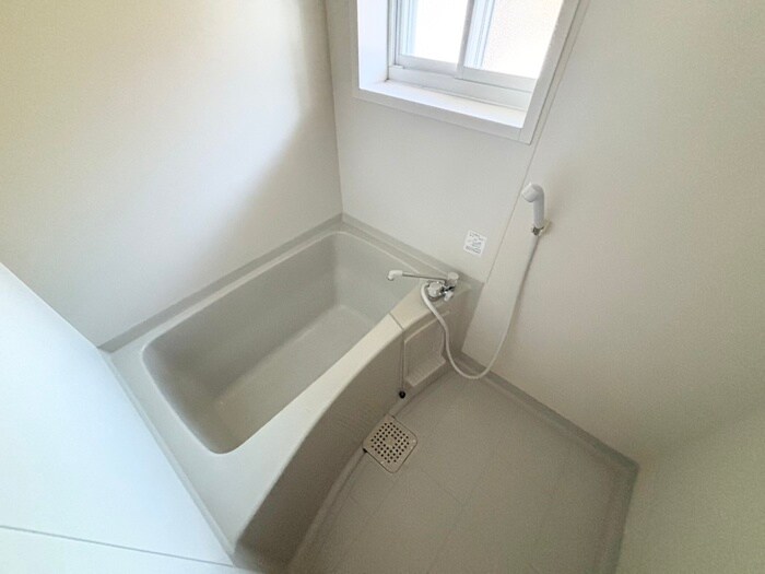 出花レジデンス郷家A棟の物件内観写真