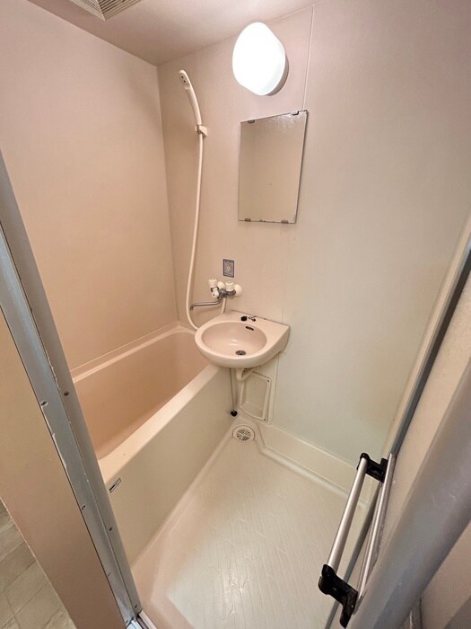 コンフォート五橋ステーションの物件内観写真