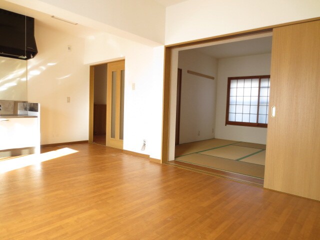 ルミナス南光台東の物件内観写真