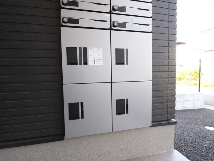 ノワール・エ・ブランⅡの物件外観写真