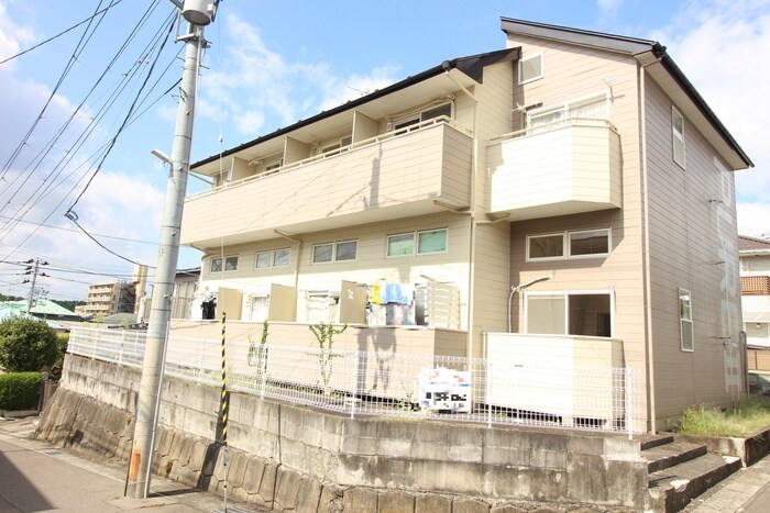 ピュアⅡの物件外観写真